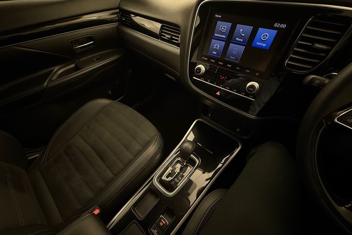 2019 Mitsubishi Outlander LS