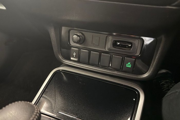 2019 Mitsubishi Outlander LS