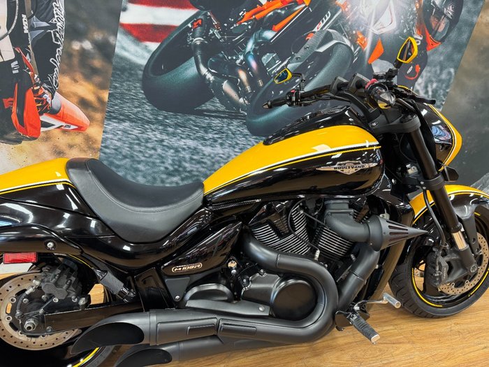 2014 Suzuki VZR 1800 BOULEVARD (M109R) YELLOW/BLACK