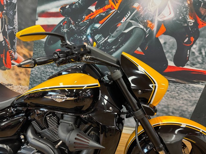 2014 Suzuki VZR 1800 BOULEVARD (M109R) YELLOW/BLACK