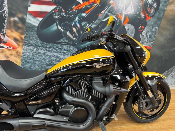 2014 Suzuki VZR 1800 BOULEVARD (M109R) YELLOW/BLACK