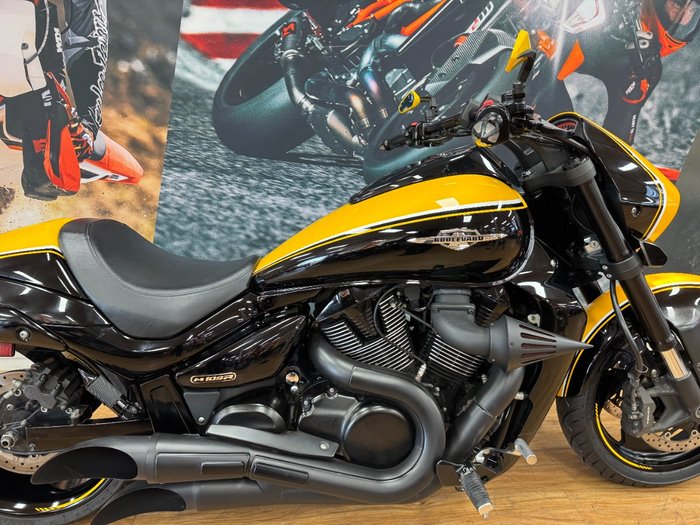 2014 Suzuki VZR 1800 BOULEVARD (M109R) YELLOW/BLACK
