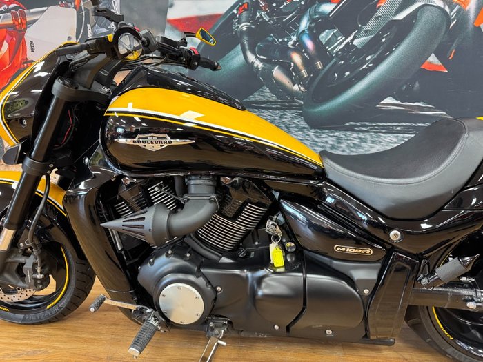 2014 Suzuki VZR 1800 BOULEVARD (M109R) YELLOW/BLACK