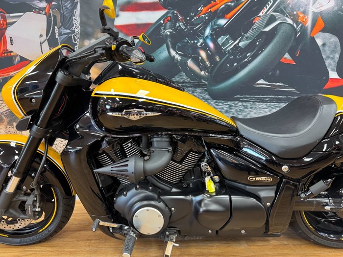2014 Suzuki VZR 1800 BOULEVARD (M109R) YELLOW/BLACK