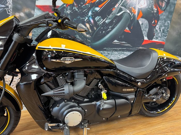 2014 Suzuki VZR 1800 BOULEVARD (M109R) YELLOW/BLACK