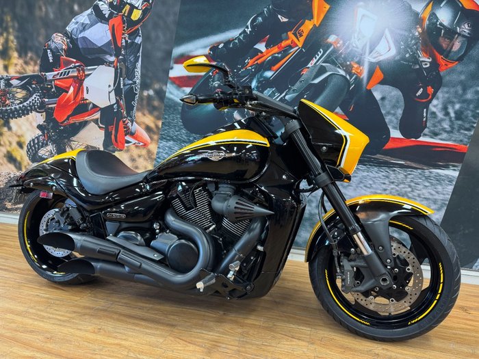 2014 Suzuki VZR 1800 BOULEVARD (M109R) YELLOW/BLACK