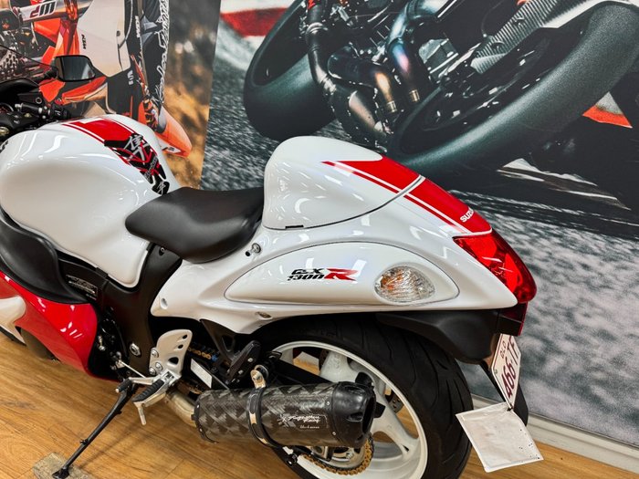 2017 Suzuki GSX1300RA (HAYABUSA) WHITE
