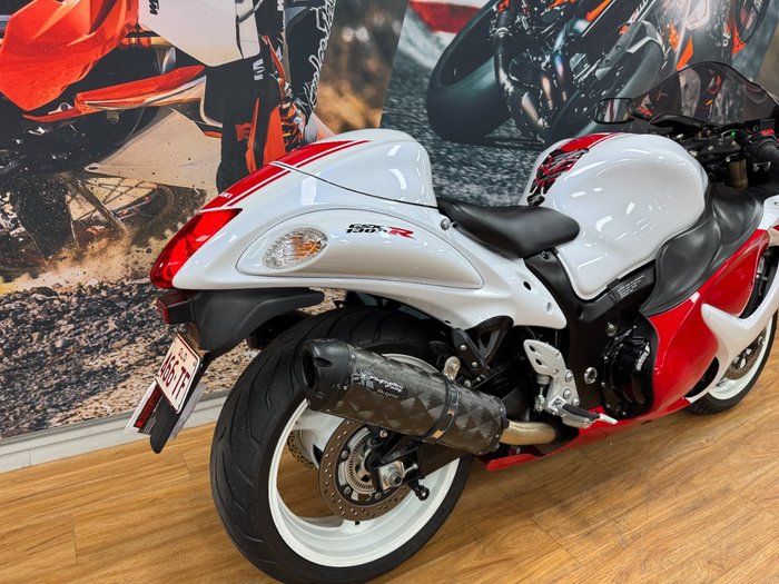 2017 Suzuki GSX1300RA (HAYABUSA) WHITE