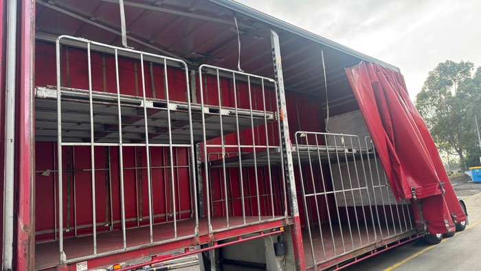 2014 Vawdrey 14P Double Drop A Mezz Curtain Sider Red