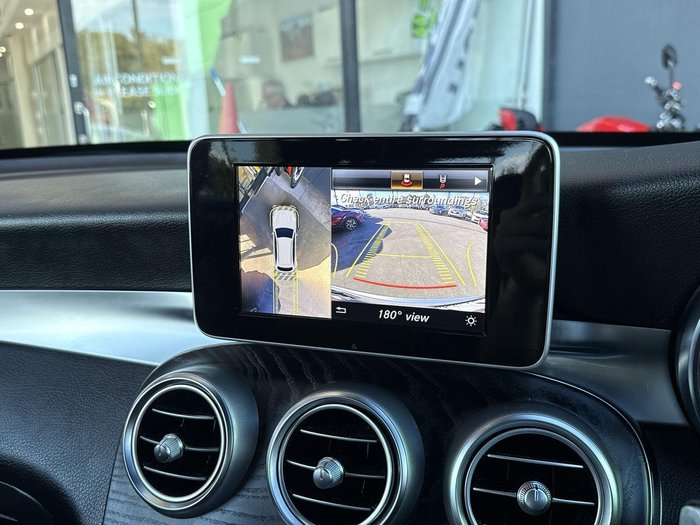2019 Mercedes-Benz GLC-Class GLC200