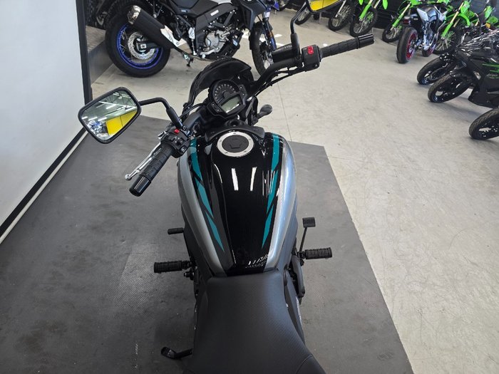 2025 Kawasaki VULCAN S CAFE Black