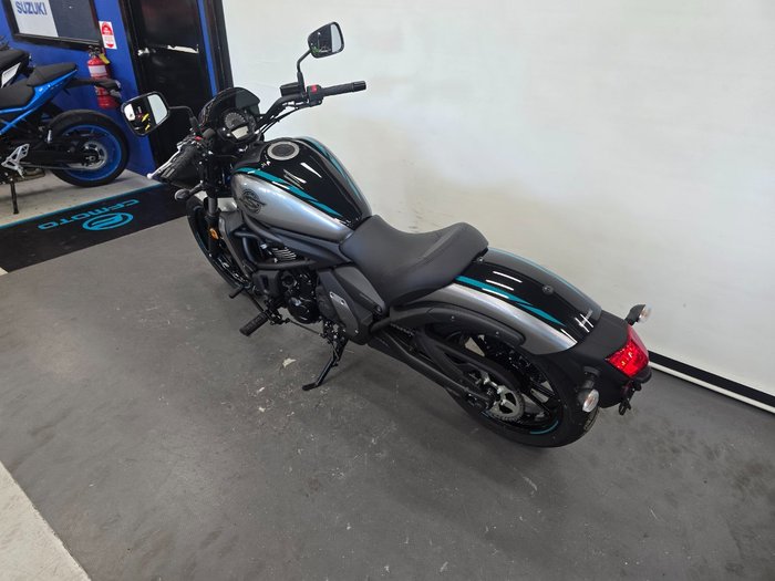 2025 Kawasaki VULCAN S CAFE Black