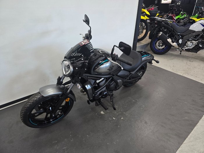 2025 Kawasaki VULCAN S CAFE Black