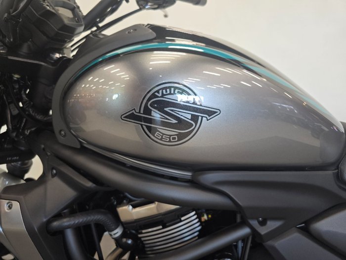 2025 Kawasaki VULCAN S CAFE Black