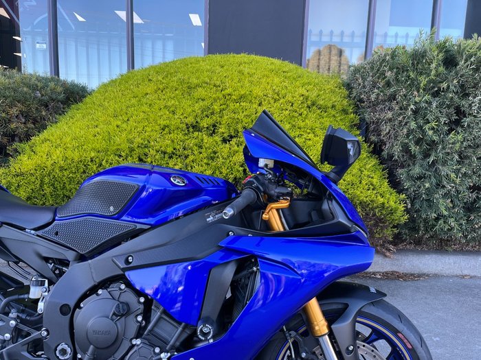 2018 Yamaha YZF-R1