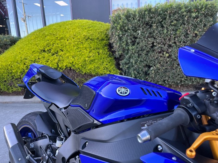 2018 Yamaha YZF-R1