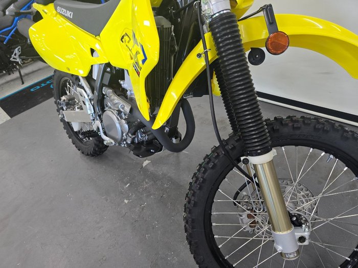 2022 Suzuki DR-Z400E Yellow