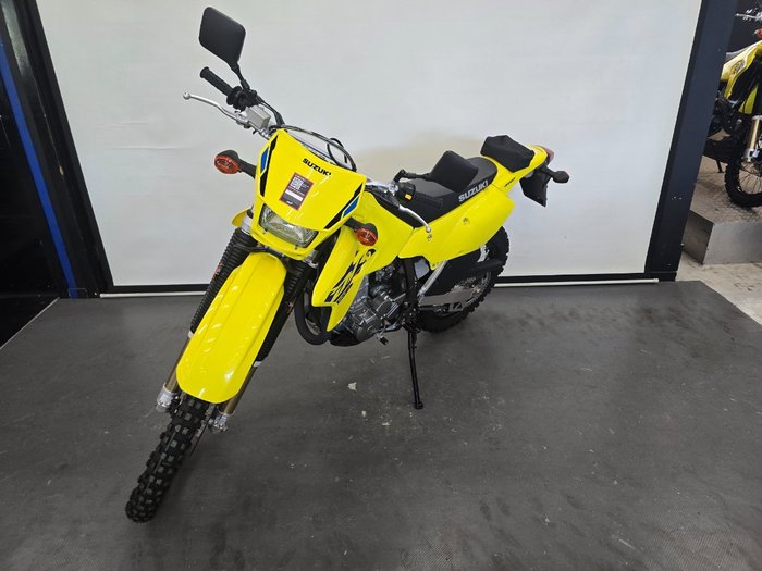 2022 Suzuki DR-Z400E Yellow