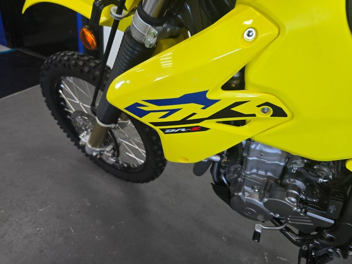 2022 Suzuki DR-Z400E Yellow