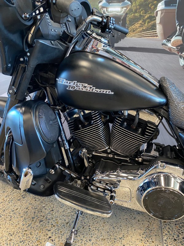 2014 Harley-davidson STREET GLIDE SPECIAL BLACK