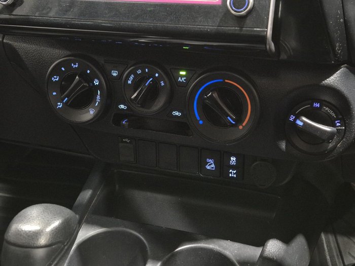 2022 Toyota Hilux SR GUN126R 4X4 Dual Range Glacier White