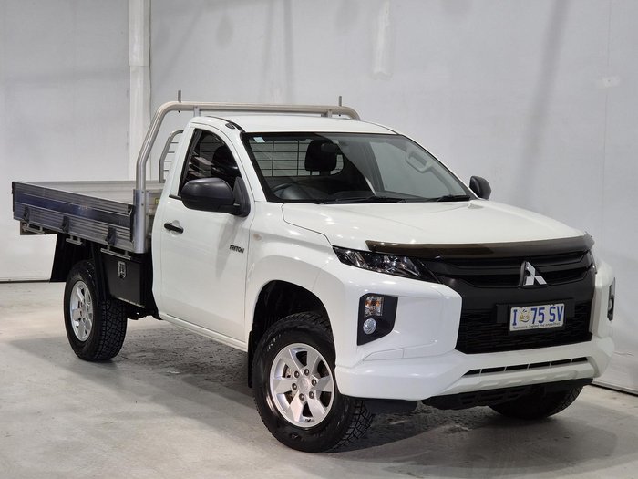 2019 Mitsubishi Triton GLX MR MY19 4x2 White