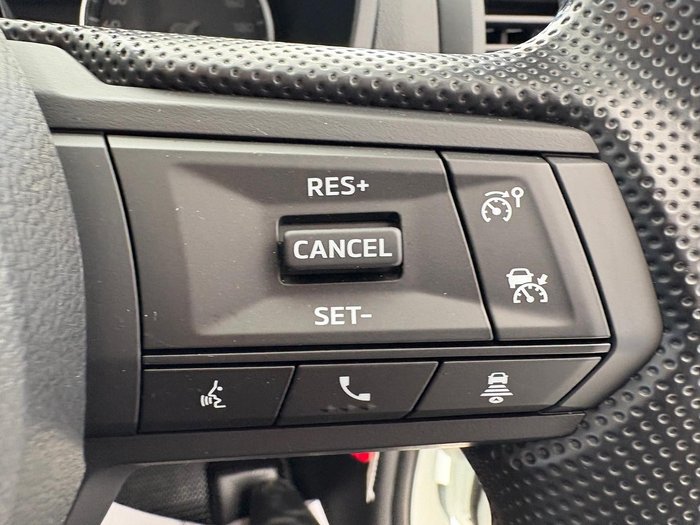 2024 Mitsubishi Triton GLX+