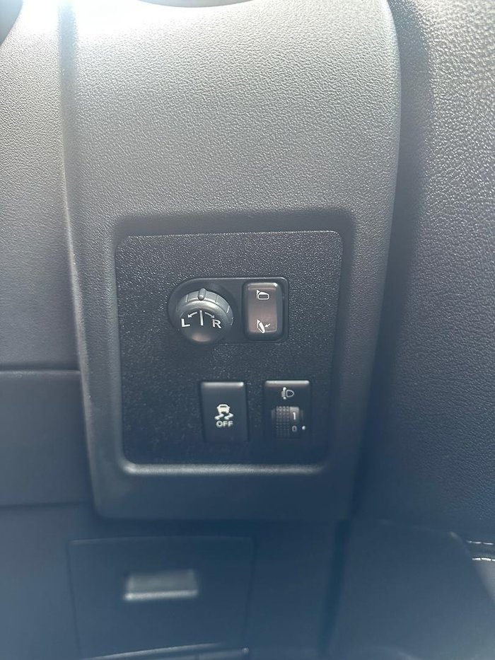 2012 Nissan Dualis Ti-L