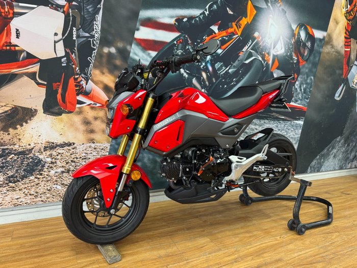 2016 Honda MSX125 GROM RED