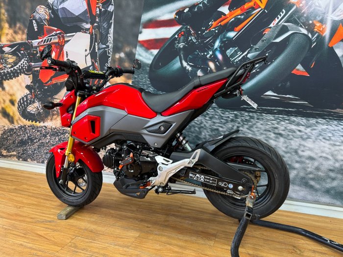 2016 Honda MSX125 GROM RED