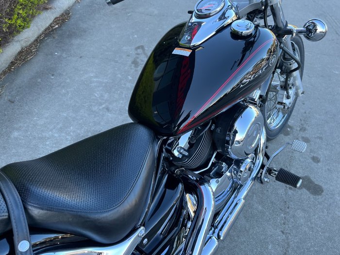 2011 Yamaha XVS650 V-STAR CUSTOM