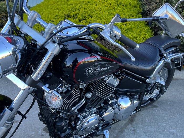 2011 Yamaha XVS650 V-STAR CUSTOM