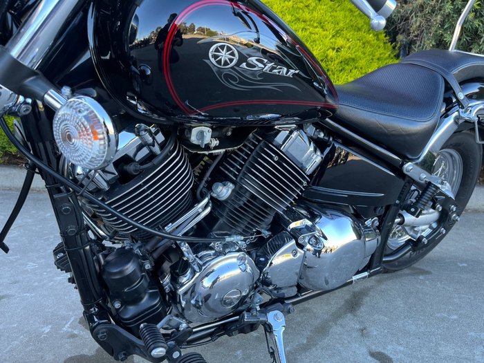 2011 Yamaha XVS650 V-STAR CUSTOM