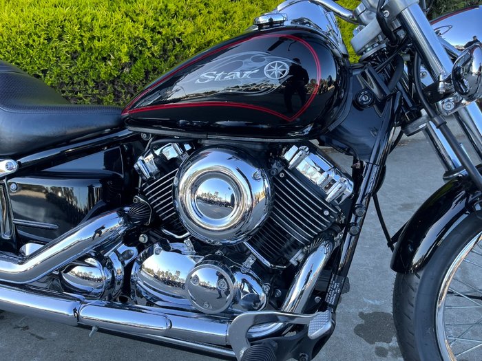 2011 Yamaha XVS650 V-STAR CUSTOM