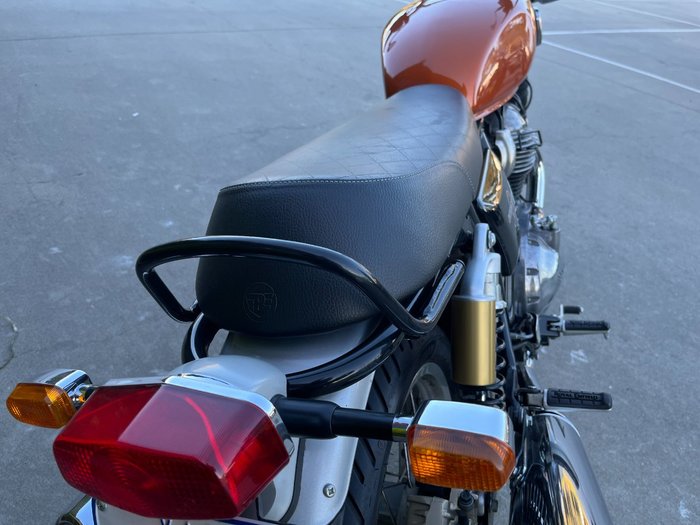 2021 Royal Enfield INTERCEPTOR 650 E5 CLASSIC