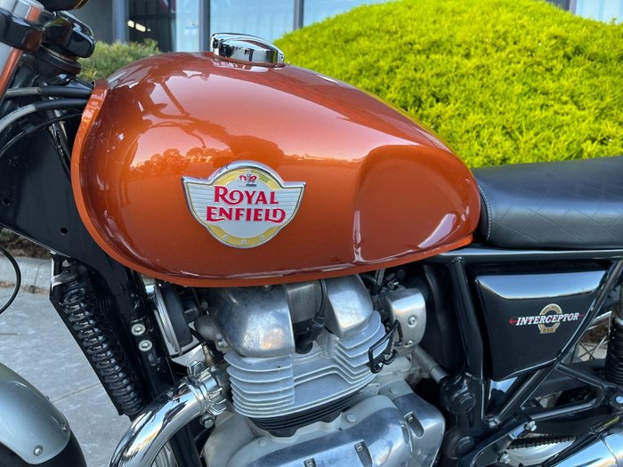 2021 Royal Enfield INTERCEPTOR 650 E5 CLASSIC