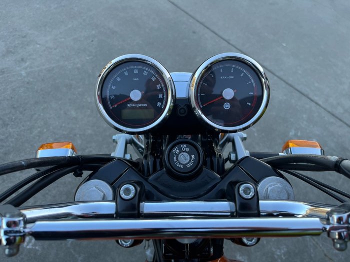2021 Royal Enfield INTERCEPTOR 650 E5 CLASSIC