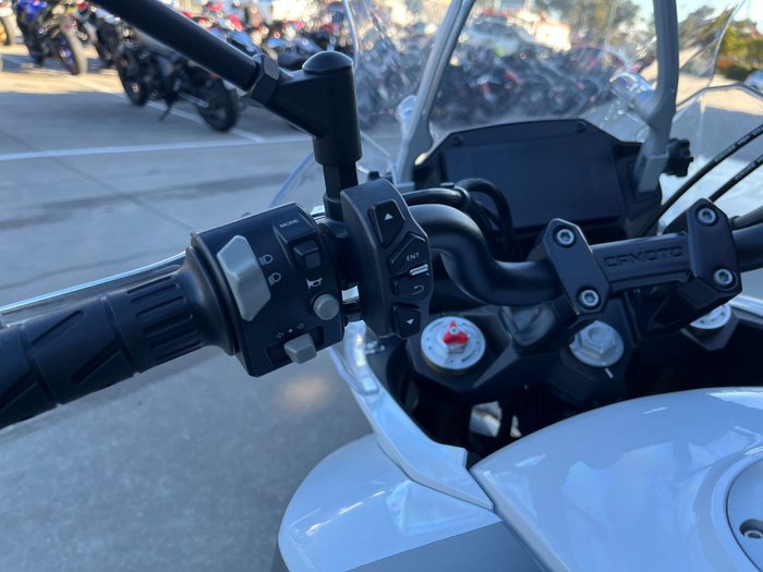 2022 CFMOTO 650MT ABS