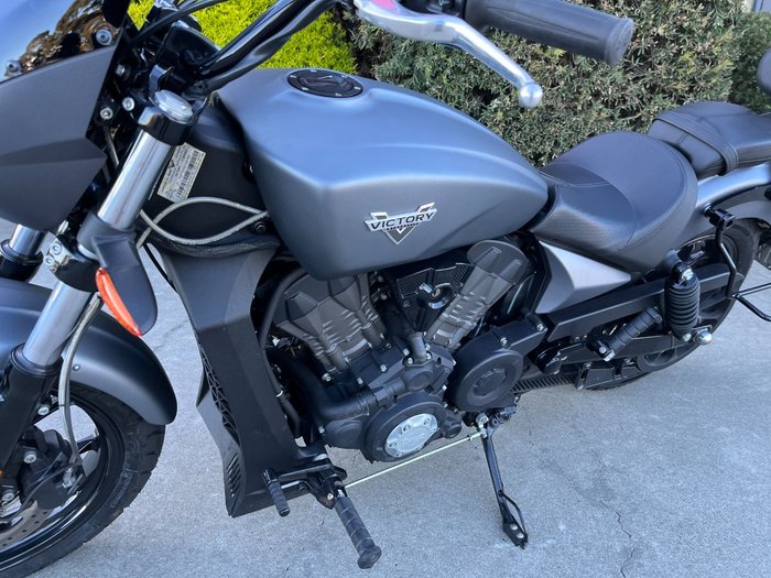 2017 VICTORY OCTANE Matte Supersteel Grey