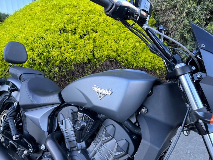 2017 VICTORY OCTANE Matte Supersteel Grey