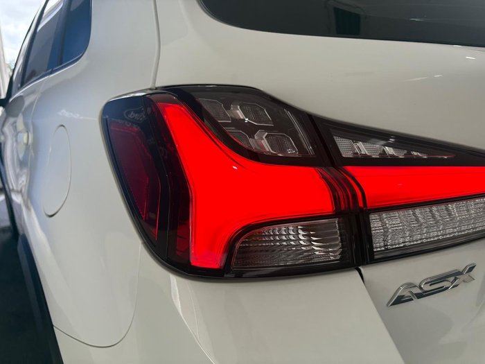 2021 Mitsubishi ASX ES