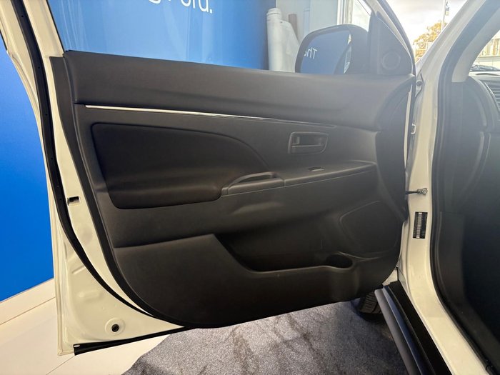 2021 Mitsubishi ASX ES