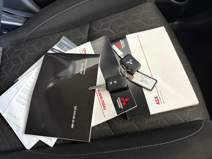 2021 Mitsubishi ASX ES