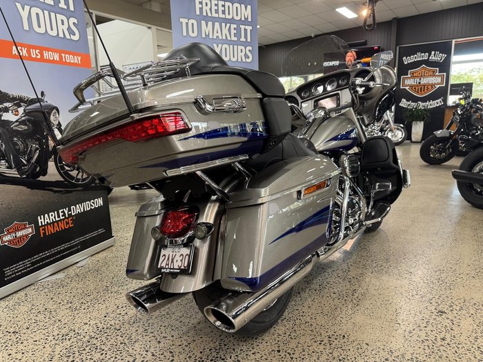 2017 Harley-Davidson CVO Limited 117 (FLHTKSE) Touring