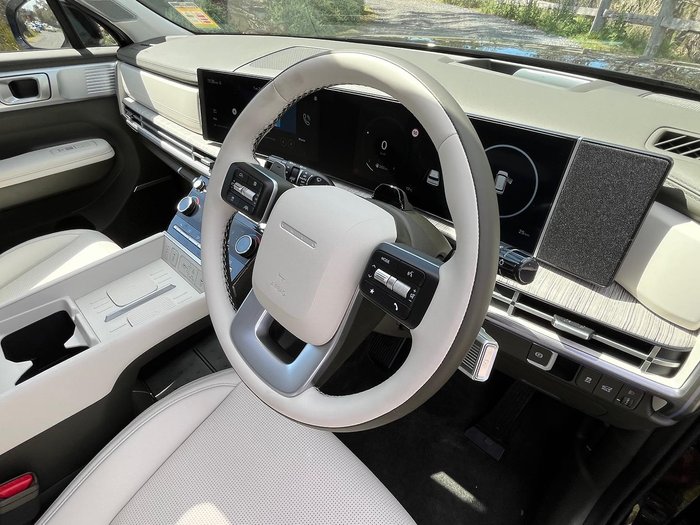 2025 Hyundai Santa Fe Calligraphy