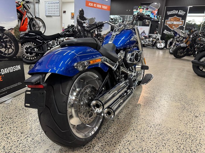 2025 Harley-Davidson Fat Boy 117 (FLFB) Softail Blue