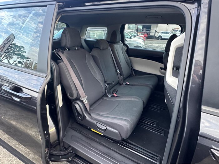 2020 KIA CARNIVAL Si