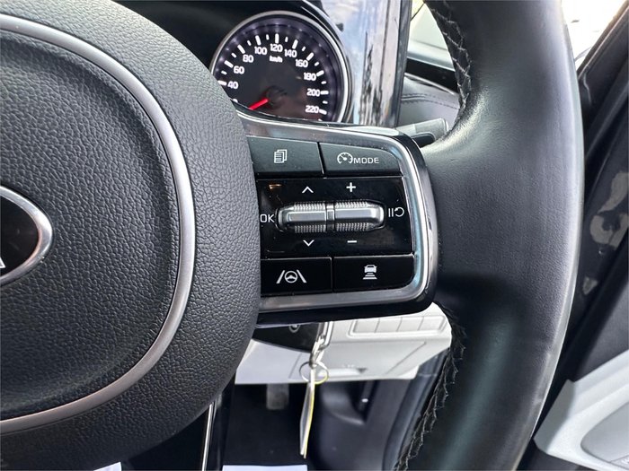 2020 KIA CARNIVAL Si