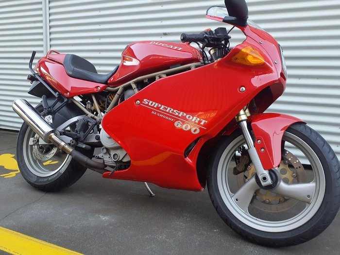 1996 Ducati 600SS Full Fairing Supersport Red