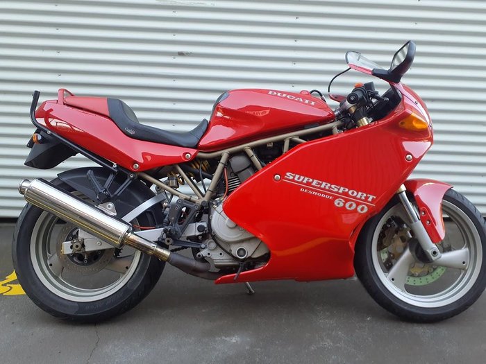 1996 Ducati 600SS Full Fairing Supersport Red